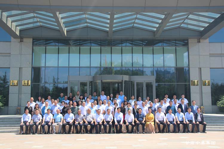 �m���а����^(q��)�µ����(hu��)�A����ʿ(li��n)�x��(hu��)�������(hu��)�����e��--���C�м����F(tu��n)��˾�����L(zh��ng)�܆���..